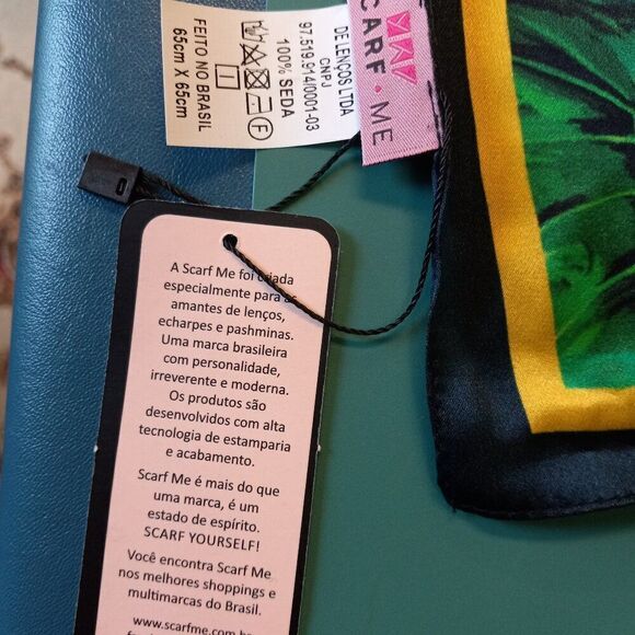 NWT Scarf Me Multicolor 100% Silk Jungle Cat Scarf Kitsch Countrycore - Picture 3 of 8